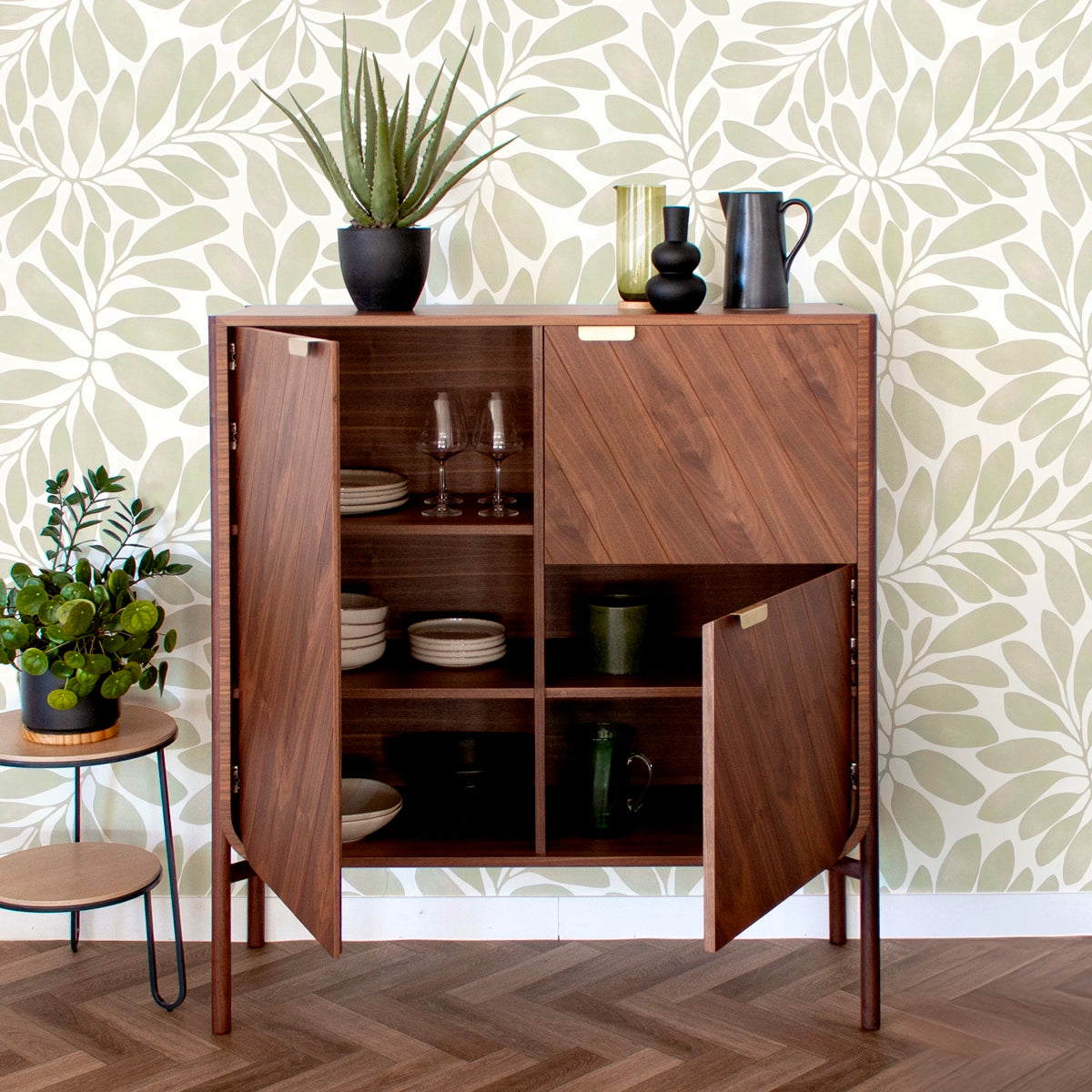 Vaisselier Marius, Noyer naturel