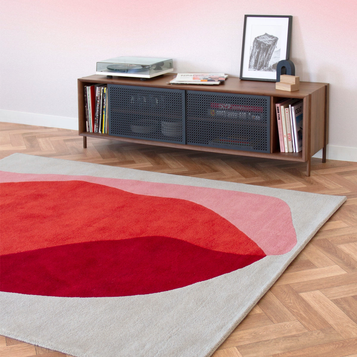 12010721085-JANE-TAPIS-ROUGE-1.webp