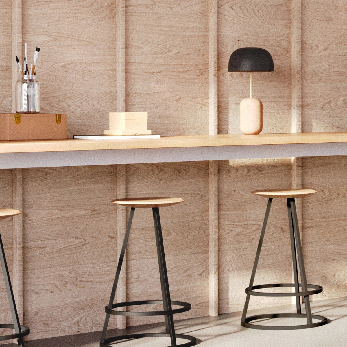 Lampe à poser Nina, pied frêne, abat-jour gris ardoise